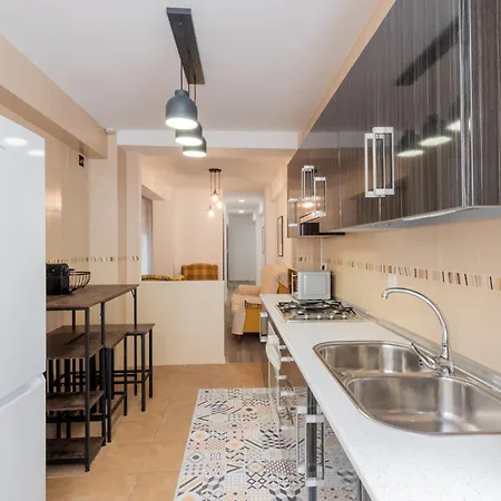 Apartment Refugio En Junto A Estacion De Tren